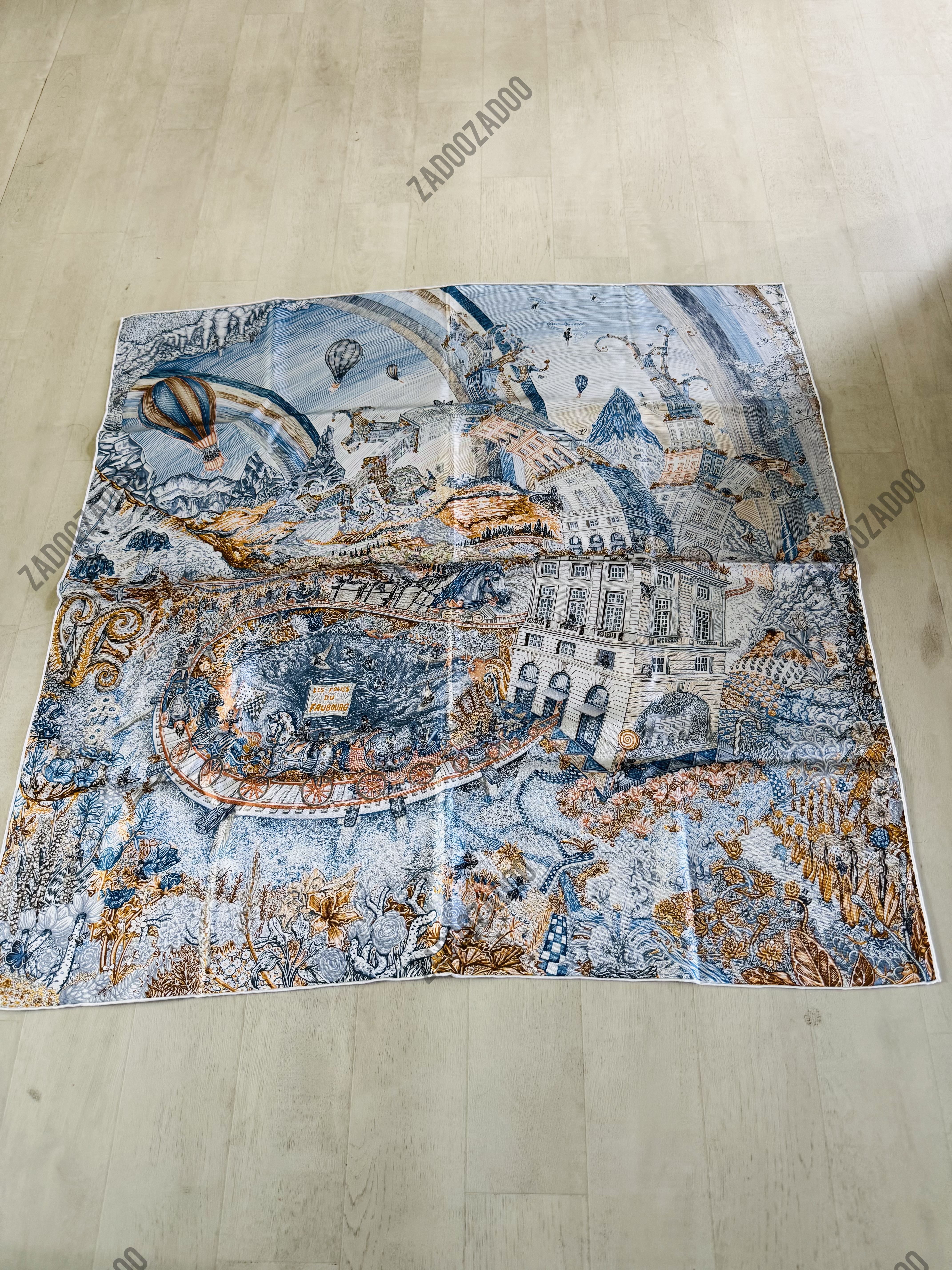 미우미우보백, 에르메스 스카프