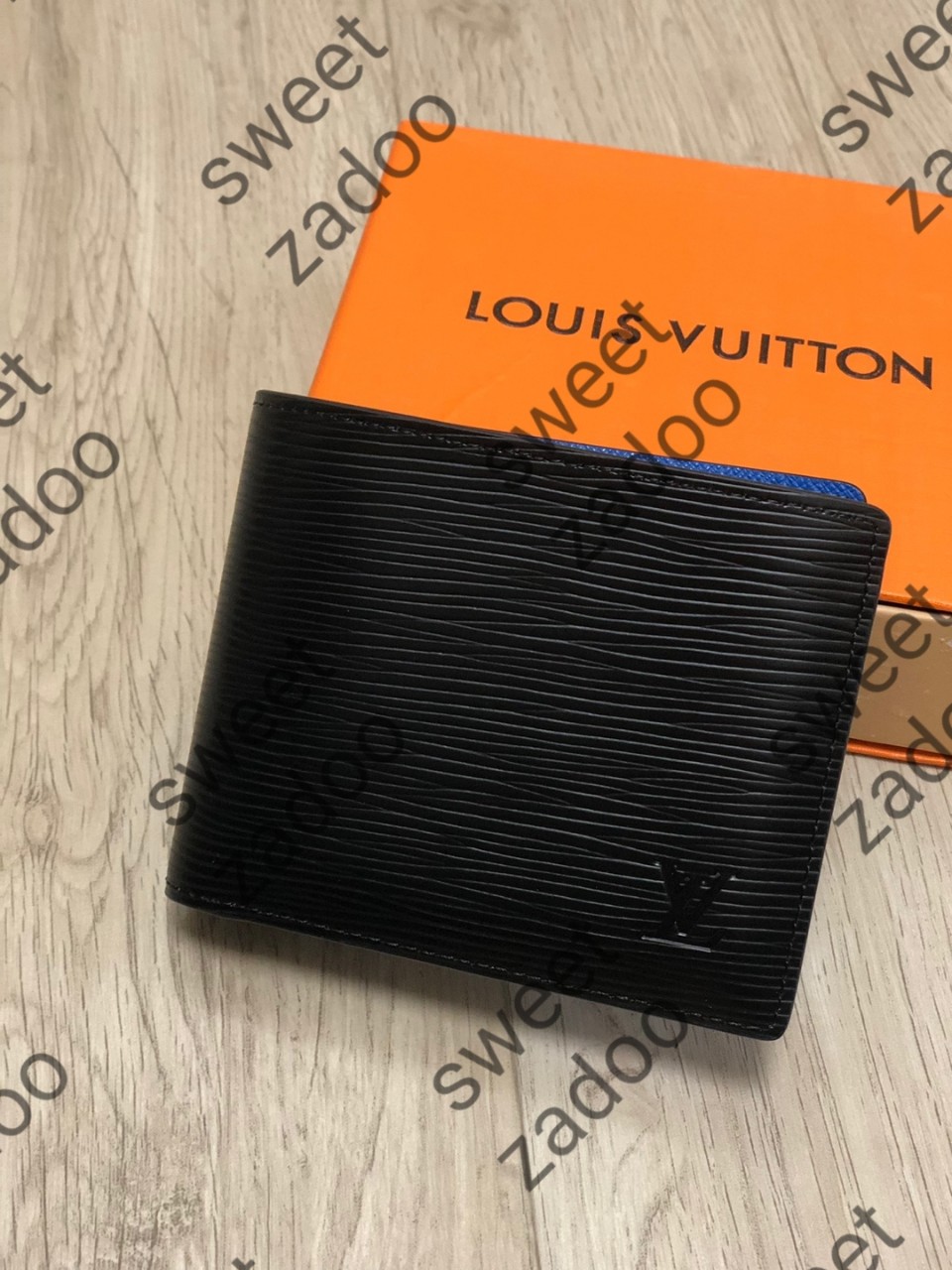 루이비통지갑